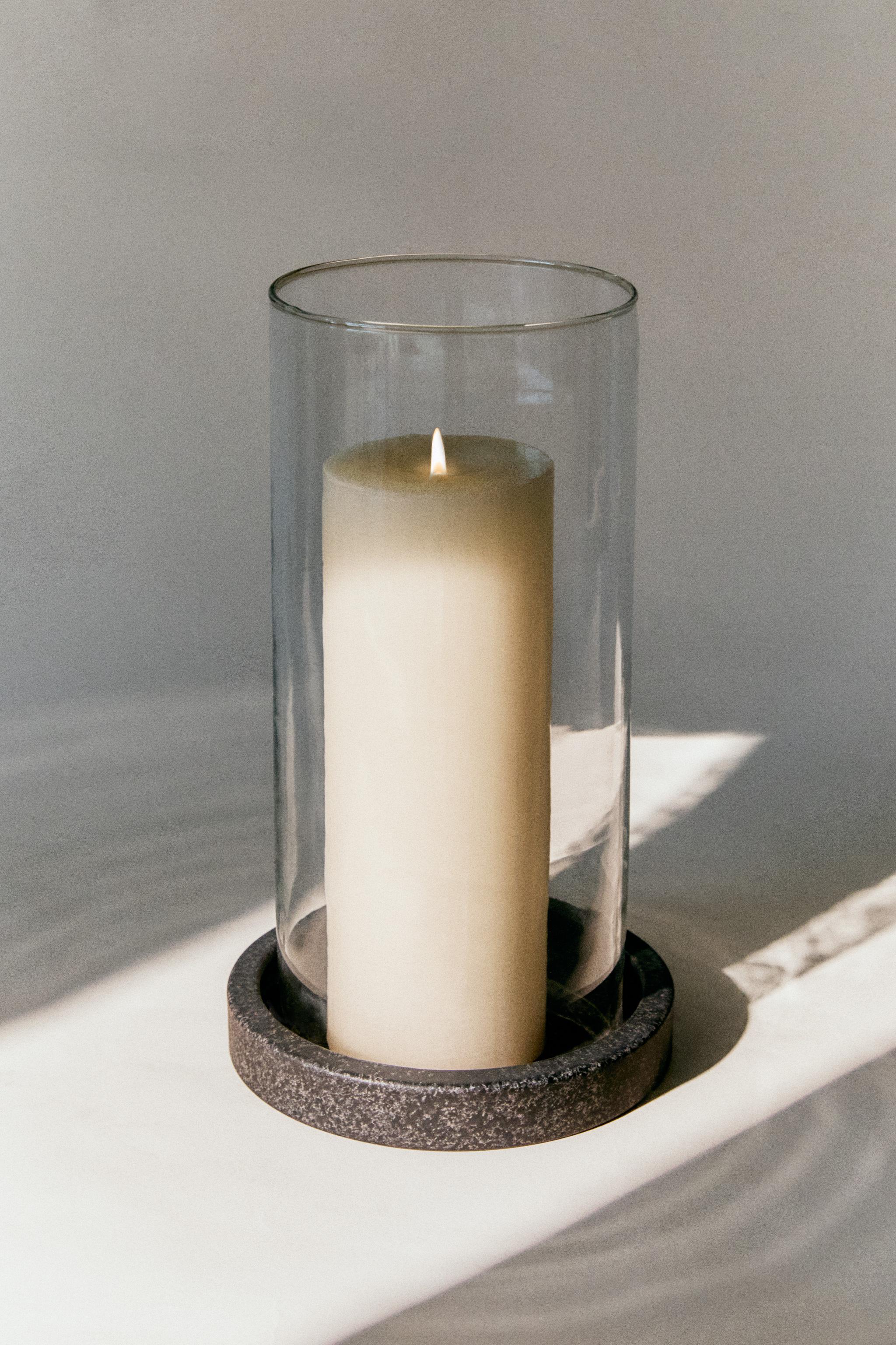 GLASS LANTERN VASE